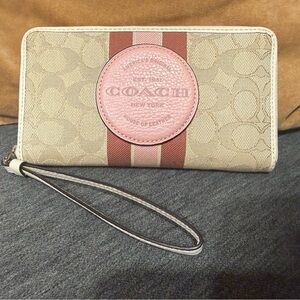Coach Dempsey Large Phone Wallet